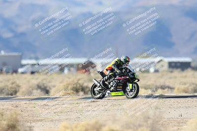 media/Dec-07-2025-CVMA (Sun) [[3e7d2de5dc]]/Race 10-Formula 40 Open/